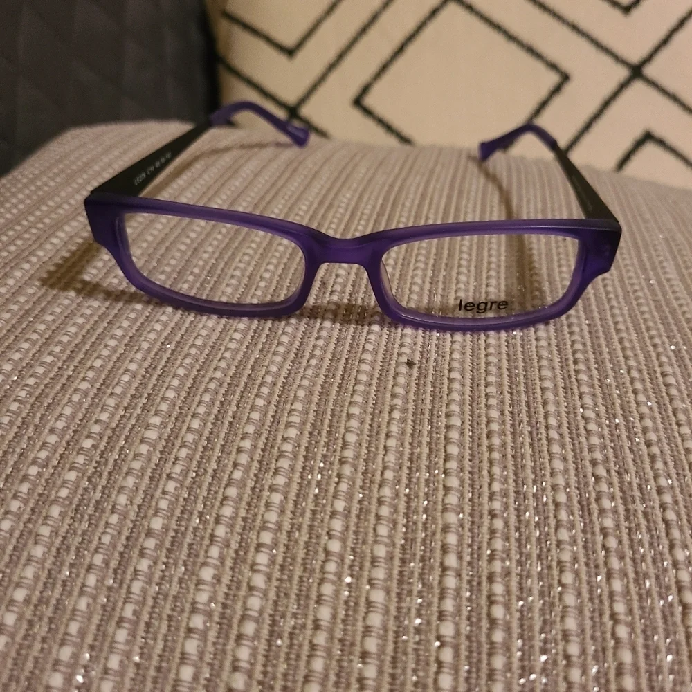 Legre woman's eye frame glasses new